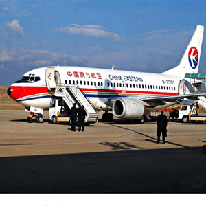 西宁曹家堡航空快运业稳步发展的原因是什么？